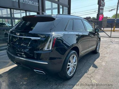 2023 Cadillac XT5 Sport