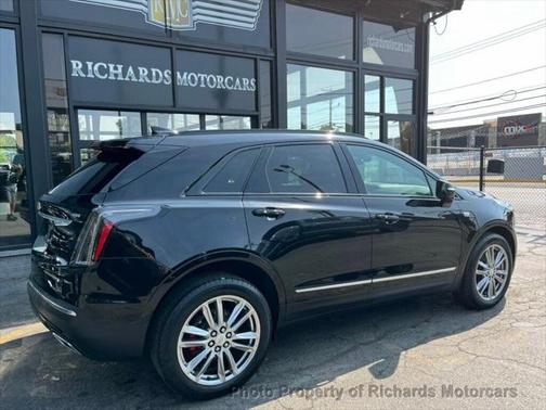 2023 Cadillac XT5 Sport