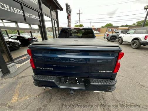 2021 Chevrolet Silverado 1500 Base