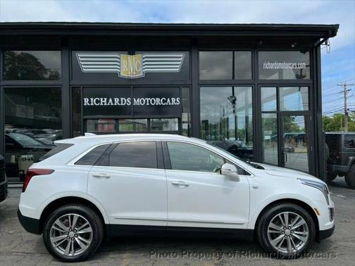 2021 Cadillac XT5 Premium Luxury