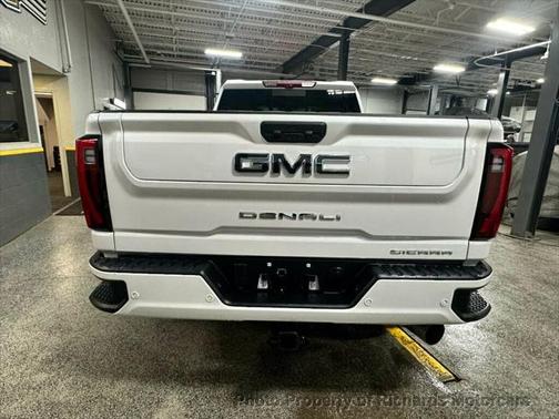 2025 GMC Sierra 2500 Denali Ultimate