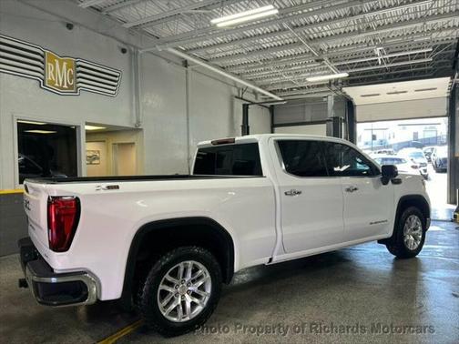 2021 GMC Sierra 1500 SLT
