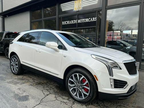 2024 Cadillac XT5 Sport