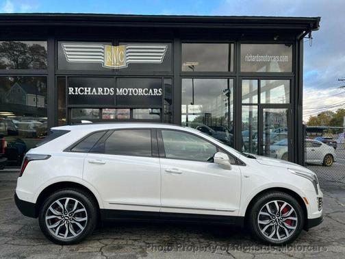2024 Cadillac XT5 Sport