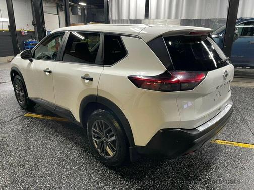 Glacier White 2021 Nissan Rogue S