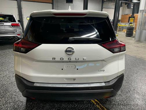 Glacier White 2021 Nissan Rogue S