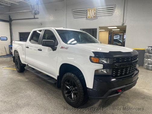 2022 Chevrolet Silverado 1500 Custom Trail Boss