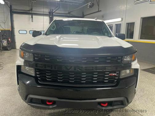 2022 Chevrolet Silverado 1500 Custom Trail Boss