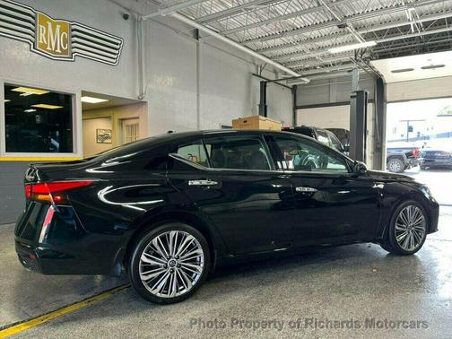 2023 Nissan Altima 2.5 SL