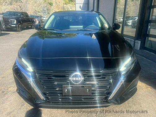 2023 Nissan Altima 2.5 SL