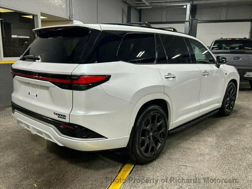 2025 Lexus TX 500h F SPORT Premium