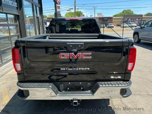 2023 GMC Sierra 1500 SLE