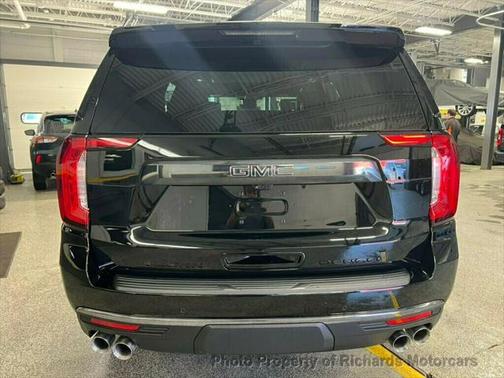 2024 GMC Yukon Denali Ultimate