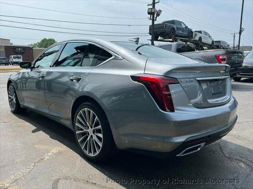 2023 Cadillac CT5 Luxury