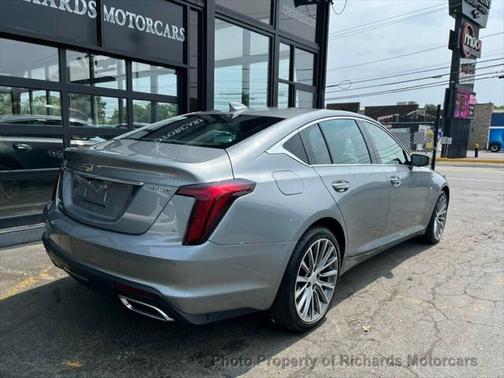 2023 Cadillac CT5 Luxury