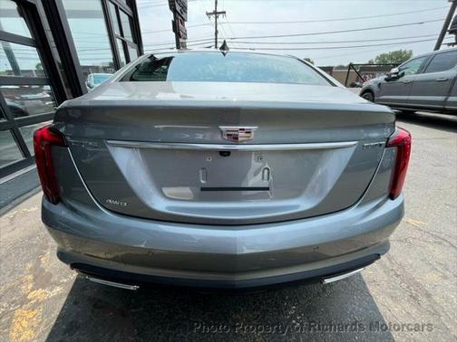 2023 Cadillac CT5 Luxury