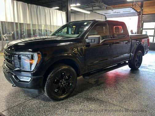 Agate Black Metallic 2023 Ford F-150 XLT