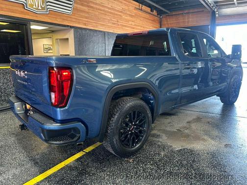 Dynamic Blue Metallic 2024 GMC Sierra 1500 Pro