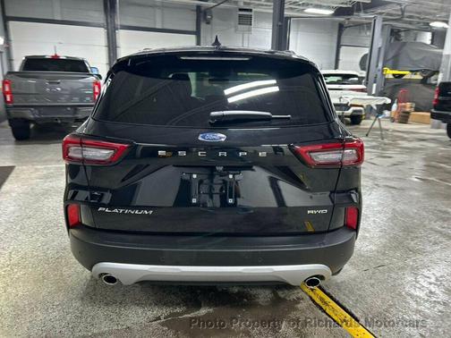 2025 Ford Escape Platinum