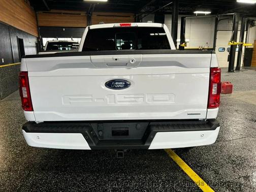 Oxford White 2021 Ford F-150 XLT