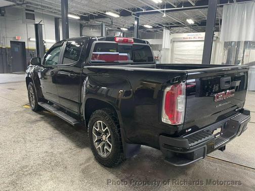 2022 GMC Canyon AT4