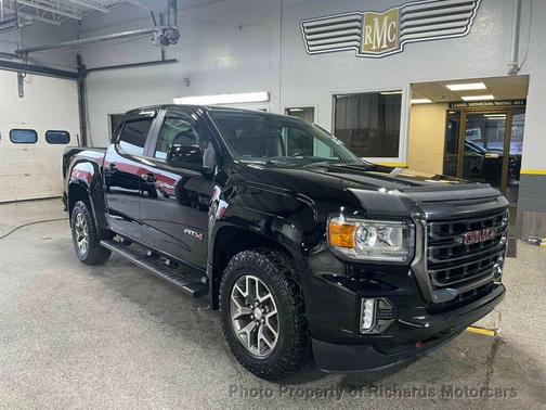 2022 GMC Canyon AT4