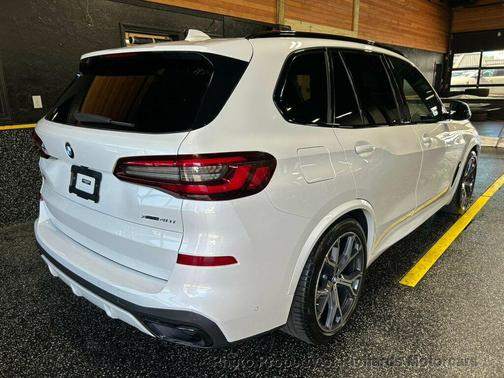 Alpine White 2021 BMW X5 xDrive40i