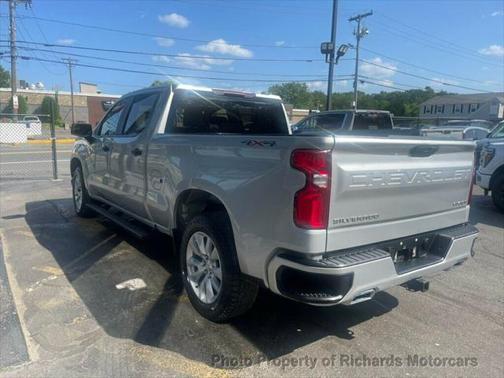 2021 Chevrolet Silverado 1500 Custom