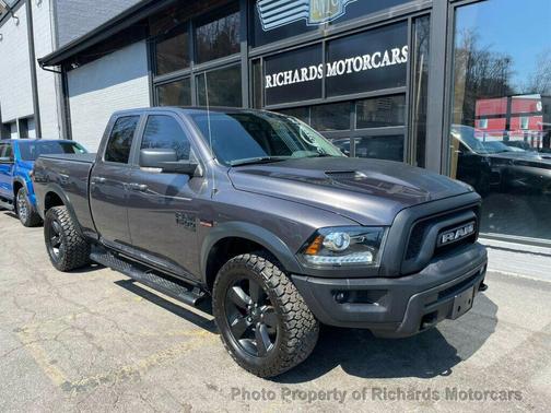 Maximum Steel Metallic Clearcoat 2019 RAM 1500 SLT