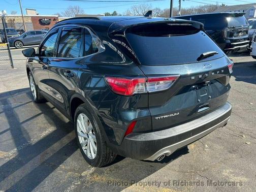 Carbonized Gray Metallic 2022 Ford Escape Titanium