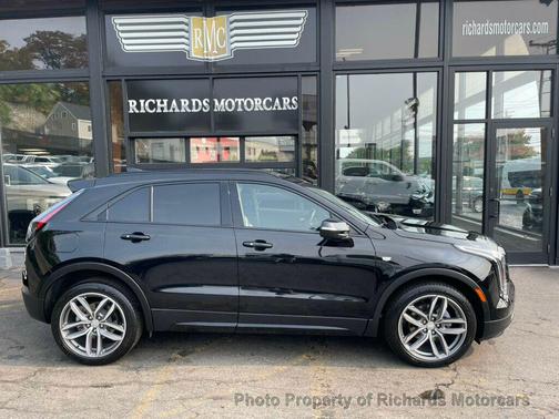 2023 Cadillac XT4 Sport