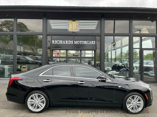 2021 Cadillac CT4 Premium Luxury