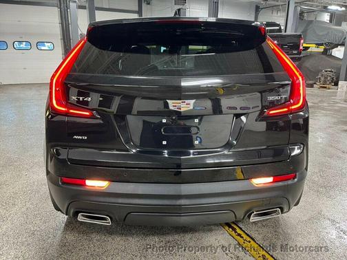 2022 Cadillac XT4 Luxury