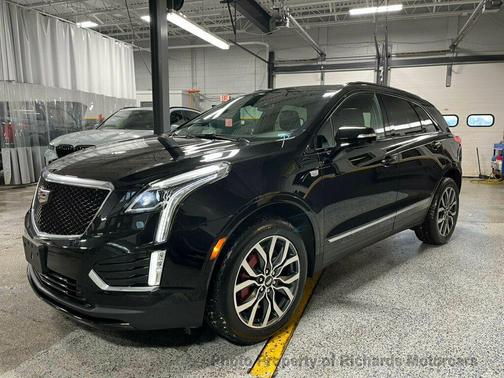 2023 Cadillac XT5 Sport