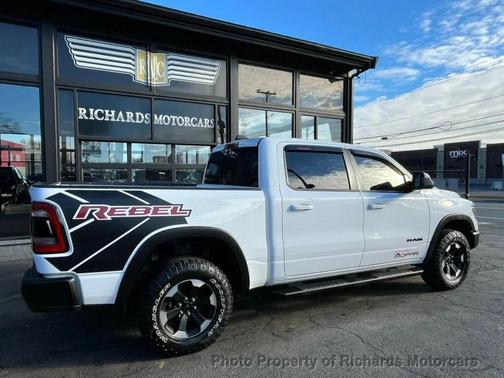 Bright White Clearcoat 2022 RAM 1500 Rebel
