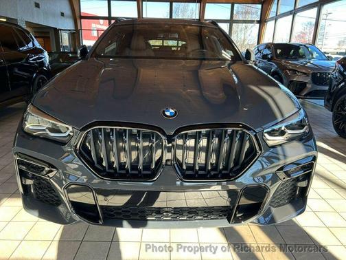 2023 BMW X6 xDrive40i