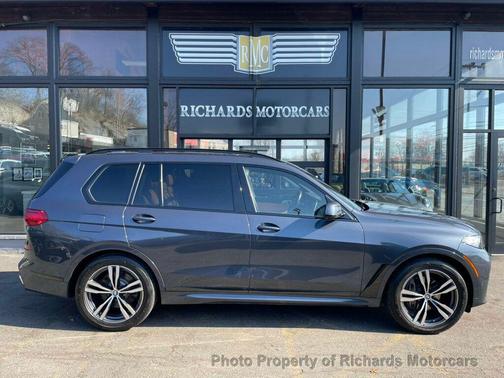 2021 BMW X7 xDrive40i
