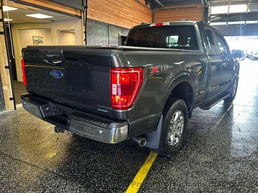 Guard Metallic 2021 Ford F-150 XLT