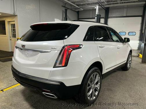 2021 Cadillac XT5 Sport