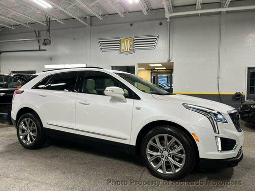 2021 Cadillac XT5 Sport