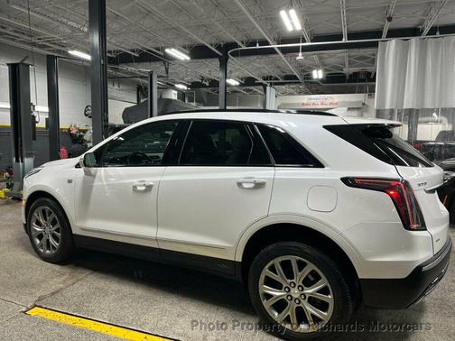 2021 Cadillac XT5 Sport