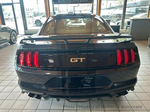 2023 Ford Mustang GT Premium