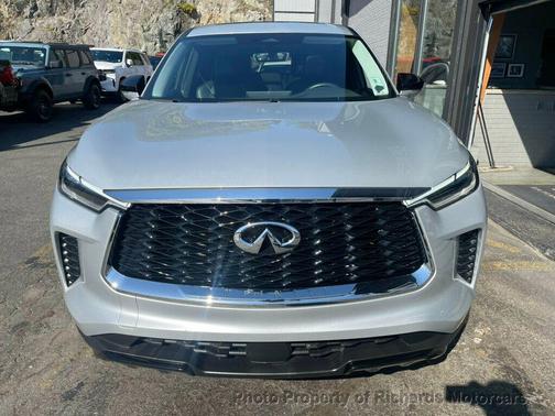 2023 INFINITI QX60 Pure
