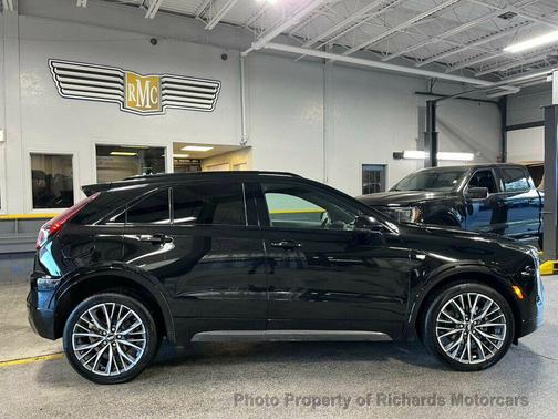 2024 Cadillac XT4 Sport