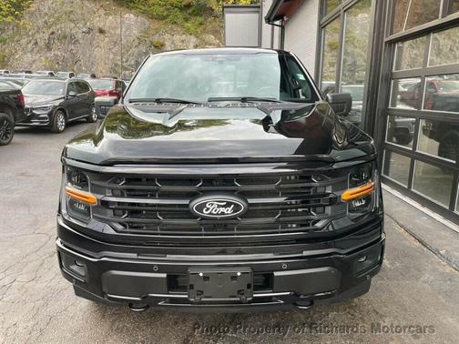 Agate Black Metallic 2024 Ford F-150 XLT