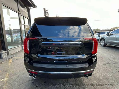 2023 GMC Yukon Denali Ultimate