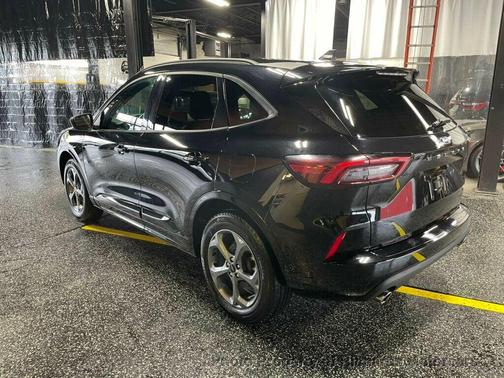 Agate Black Metallic 2024 Ford Escape ST-Line
