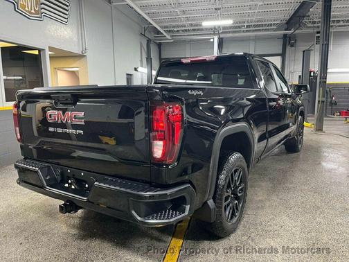 2023 GMC Sierra 1500 Base