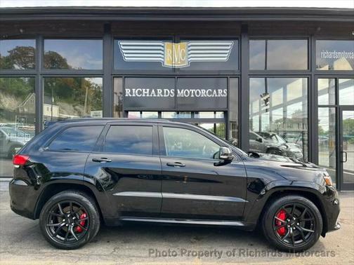 2021 Jeep Grand Cherokee SRT