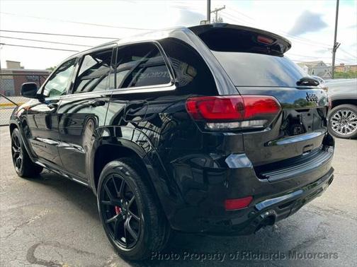 2021 Jeep Grand Cherokee SRT